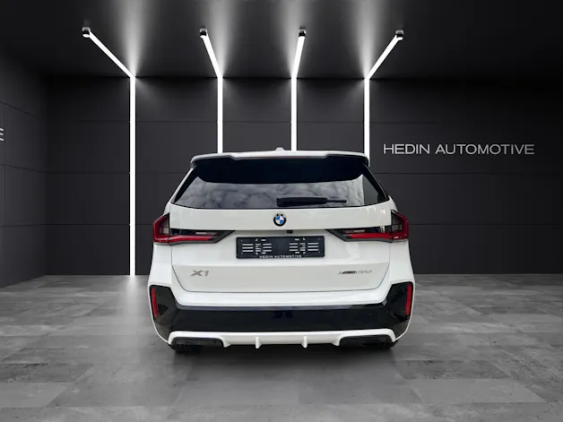 BMW X1 20d xDrive paddles