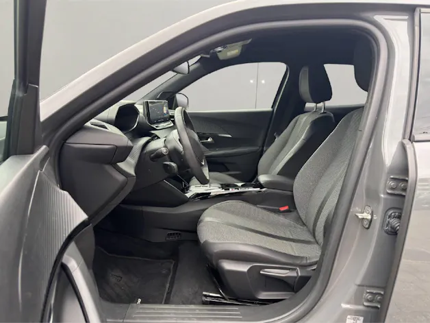 PEUGEOT 2008 e-Allure