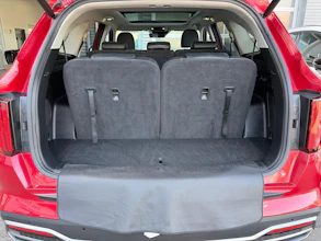 https://vehicle.imgix.net/4469322/ae6d2960-7512-43d7-b8dd-d5d87ab1b4b9.jpg