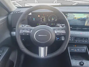 HYUNDAI Kona 65,4 kWh Electric NEW Amplia