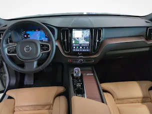 VOLVO XC60 2.0 T8 TE Ultra Dark eAWD