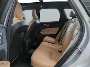 VOLVO XC60 2.0 T8 TE Ultra Dark eAWD