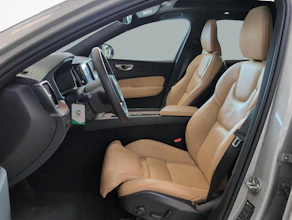 https://vehicle.imgix.net/4469369/fbff2d11-0ea7-4103-a01c-84c7fd457385.jpg
