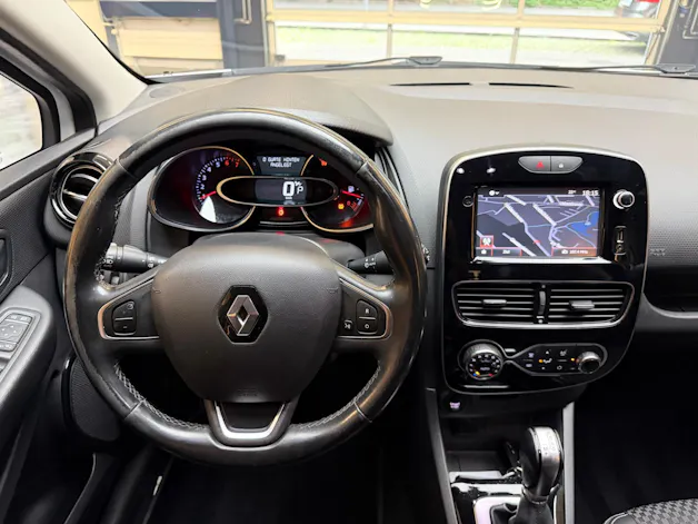 RENAULT Clio 1.2 TCe 120 Swiss Edition S/S