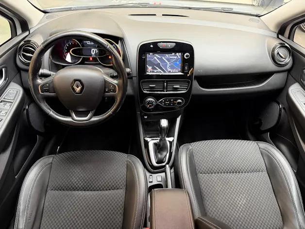 RENAULT Clio 1.2 TCe 120 Swiss Edition S/S