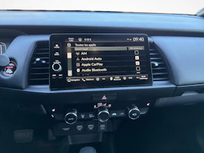 https://vehicle.imgix.net/4469383/4c6265ad-8ea5-42f6-8d5d-9c51b9961dcc.jpg