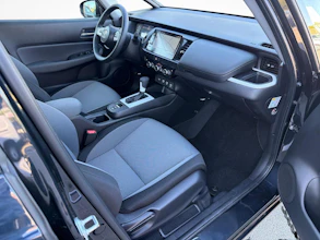 https://vehicle.imgix.net/4469383/d6320e02-cef3-4610-a2c1-c7625b193b8c.jpg