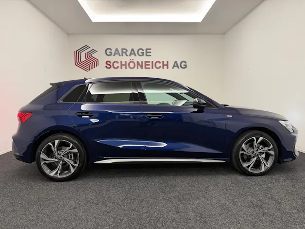 AUDI 1.5 TFSI S Line S-Tronic