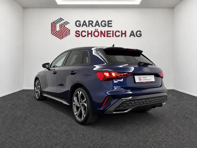 AUDI 35 TFSI S Line S-Tronic