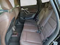 BMW X1 U11 23i xDrive paddles