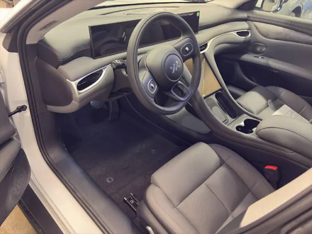 MG IM5 100 kWh Performance 20 4WD