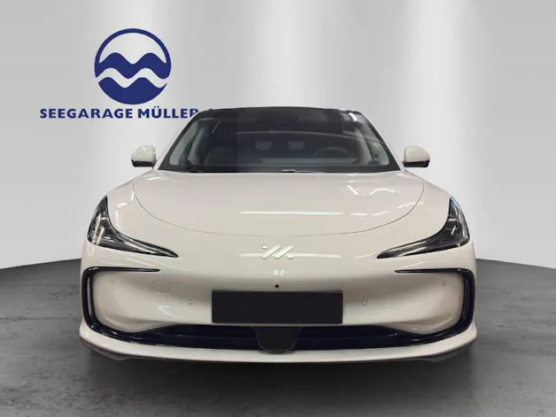 MG IM5 100 kWh Performance 20 4WD