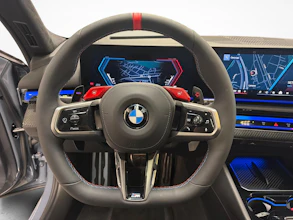 https://vehicle.imgix.net/4469475/8d77c6e7-1b21-4bbf-bfea-b0b3ce7f0866.jpg
