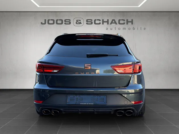 SEAT Leon ST 2.0 TSI 300 Cupra R 4Drive DSG