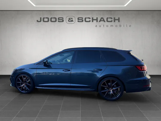 SEAT Leon ST 2.0 TSI 300 Cupra R 4Drive DSG