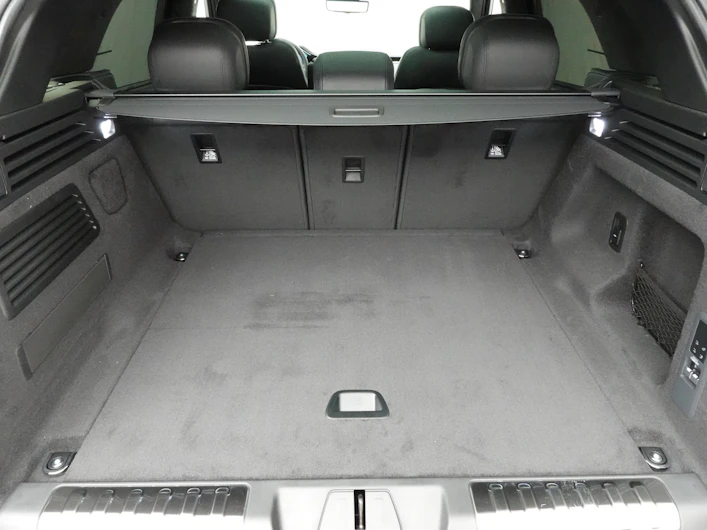 Fahrzeugbild LAND ROVER RANGE ROVER SPORT