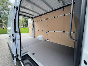 MERCEDES-BENZ Sprinter 317 CDI Pro Kasten HD 3665 S