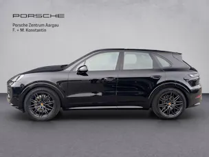 PORSCHE Cayenne GTS