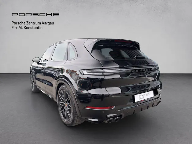 PORSCHE Cayenne GTS