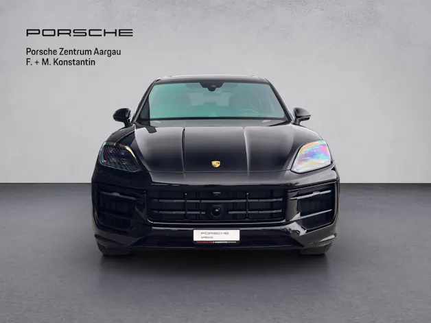 PORSCHE Cayenne GTS