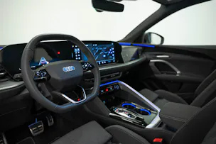 AUDI Q5 SUV 2.0 TDI quattro S-Tronic
