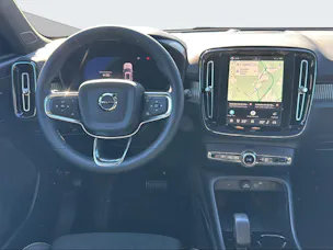 VOLVO EX40 Twin Black Edition AWD