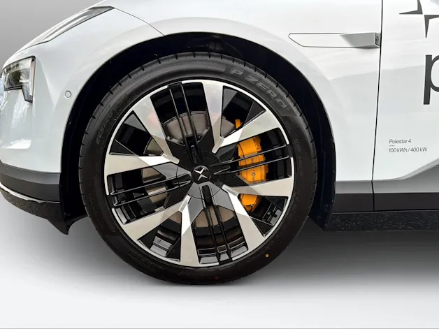 Polestar 4 coupé Dual Motor