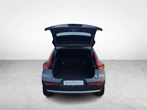 https://vehicle.imgix.net/4469644/30da7781-279d-401e-89e5-e26c6c07ef7b.jpg