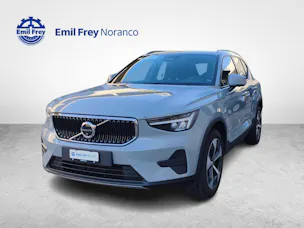 VOLVO XC40 2.0 B3 MH Core - Pneumatici invernali inclusi