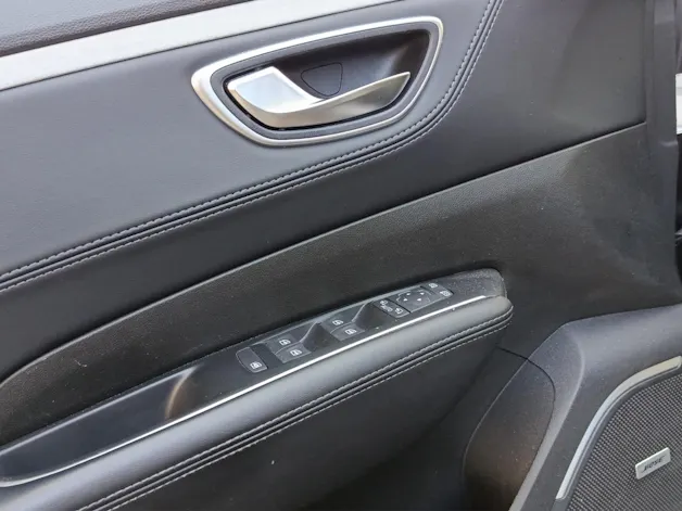 RENAULT Talisman Grandtour 1.8 TCe Initiale EDC