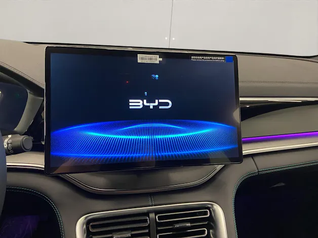 BYD Seal U DM-i Design AWD