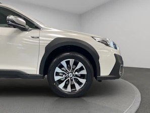 SUBARU OUTBACK 14