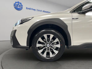SUBARU OUTBACK 15