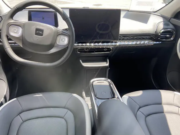 JAC E30X Electric