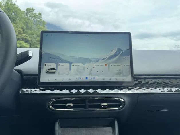 JAC E30X Electric
