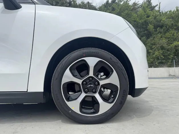 JAC E30X Electric
