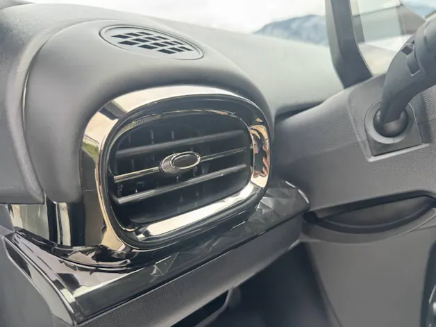 JAC E30X Electric