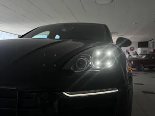 PORSCHE Macan 2.0