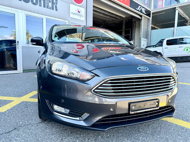 FORD Focus 1.0i EcoB 125 Titanium