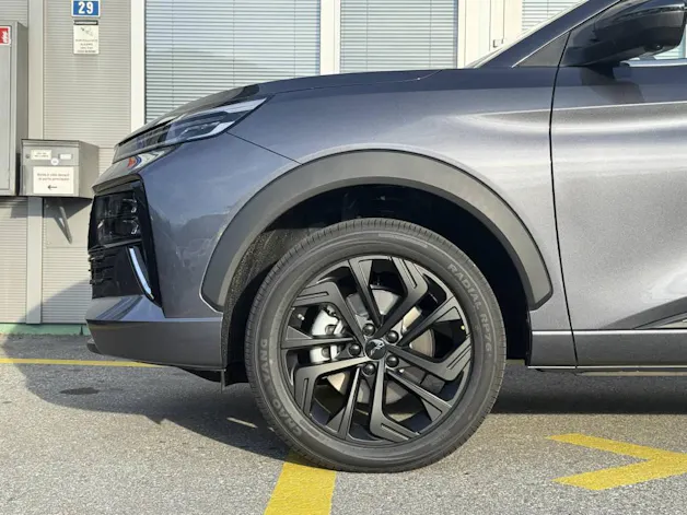 JAC JS6 1.5 PHEV