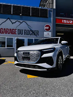 AUDI Q4 e-tron Sportback 50 quattro