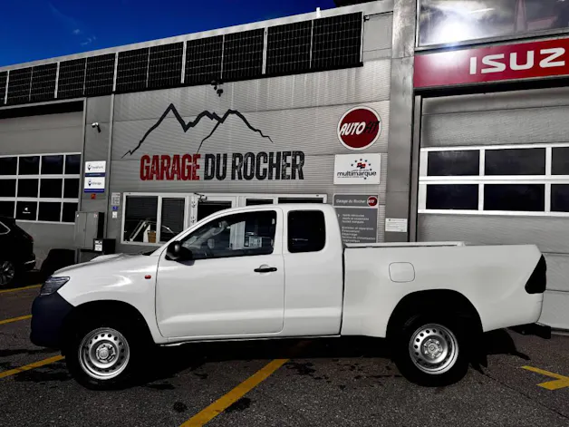 Toyota Hilux Extra Cab.-pick-up 2.5 D-4D Linea Luna