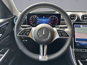 MERCEDES-BENZ C 220 d T-Modell Avantgarde 4matic