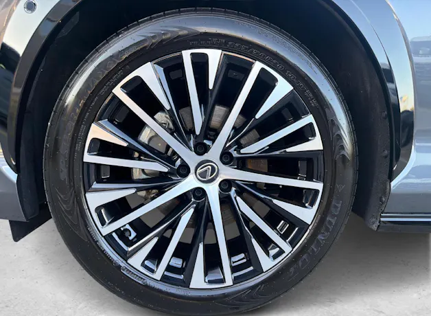 Lexus RZ 450e Excellence