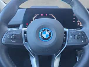 BMW X1 30e xDrive U11 (CH) AHK ** HYBRIDE RECHARGEABLE **