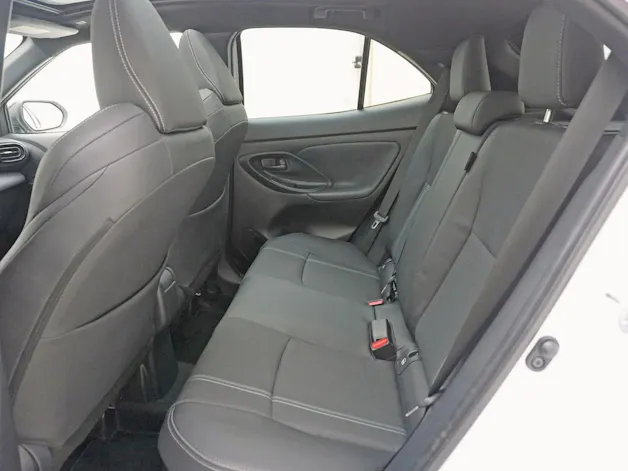 Toyota Yaris Cross 1.5 VVT-i HSD Premium AWD-i