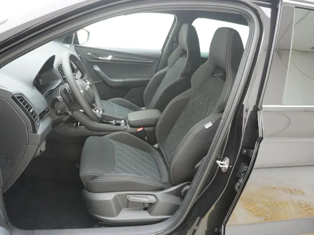 SKODA Karoq 1.5 TSI SportLine DSG