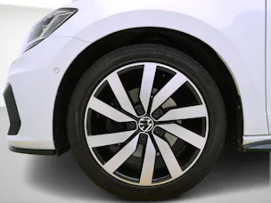 VW Touran 1.5 TSI DSG R-Line Black Style