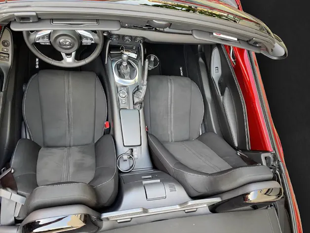 MAZDA MX-5 1.5 MT Prime-Line