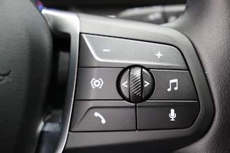 https://vehicle.imgix.net/4469900/a45e6cda-47ce-4f29-95da-032c6fdd5b2f.JPG